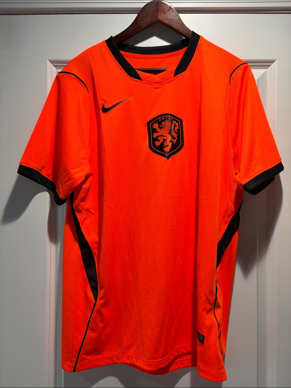 Nike Men’s Netherlands Soccer Jersey with Black Accents